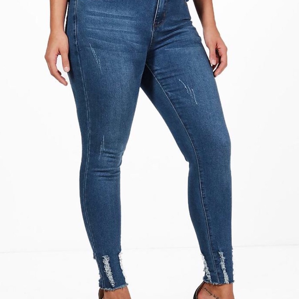 Plus size skinny jeans